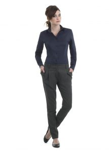 Tenue de vente chemise oxford manches longues